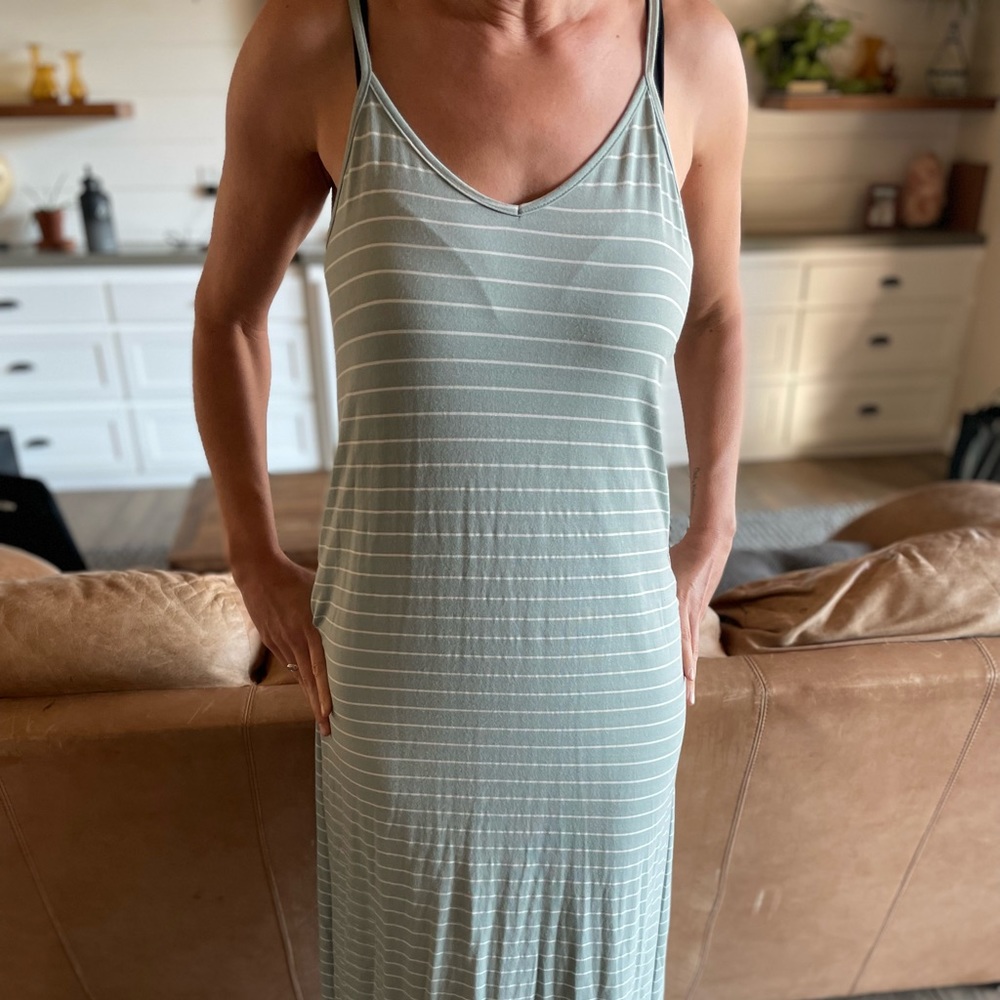 Long spaghetti strap maxi dress